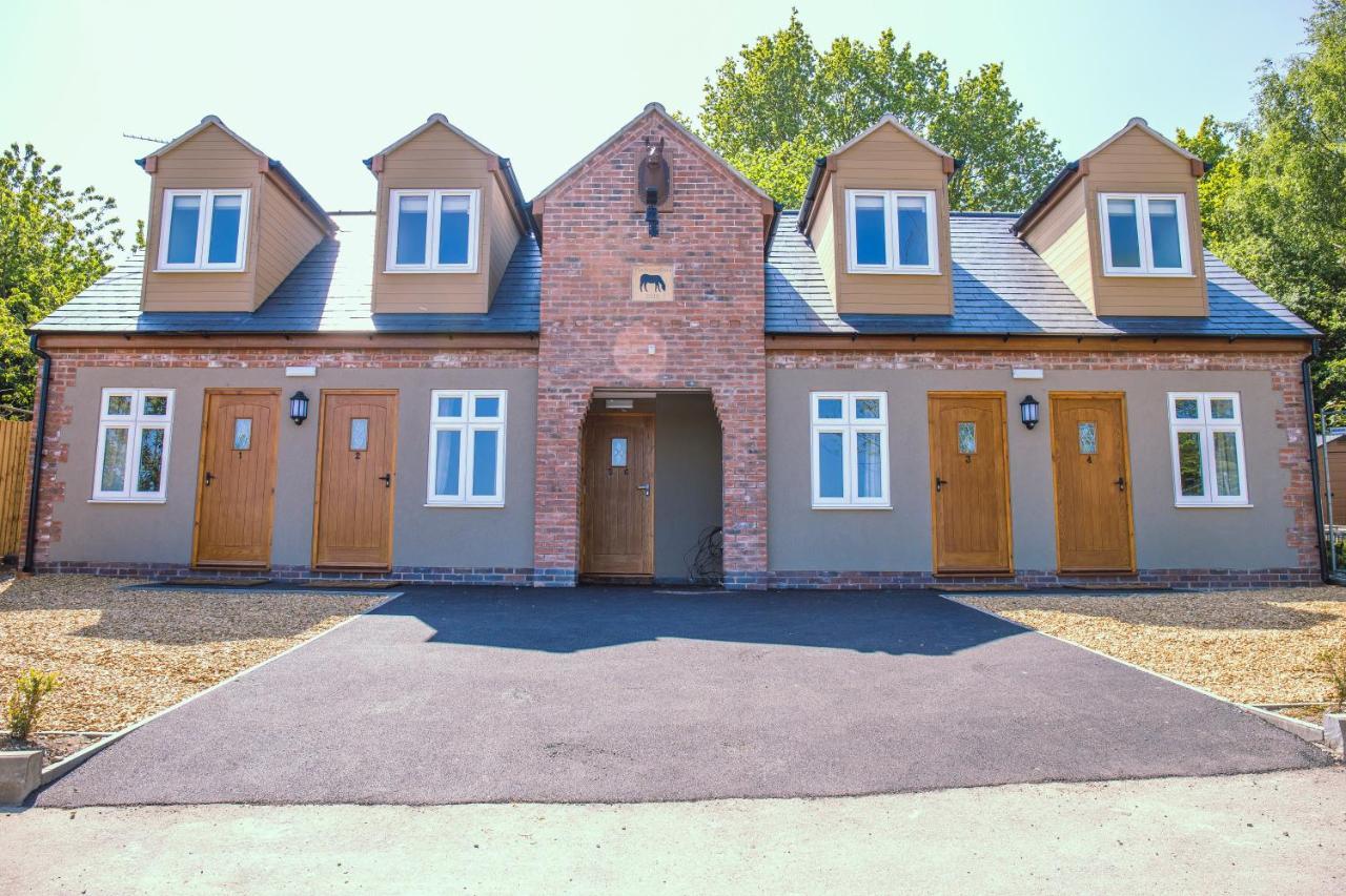 The Barn Courtyard Bed & Breakfast Shepshed Exterior photo